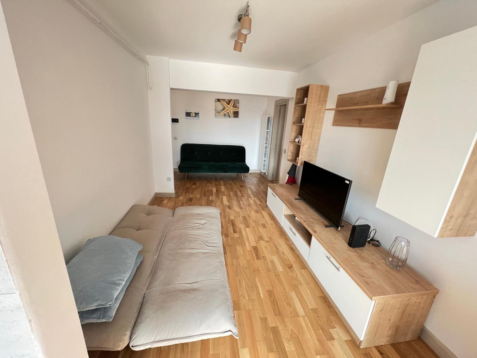 Airport Flyhub Chic Apartment Yaş Dış mekan fotoğraf